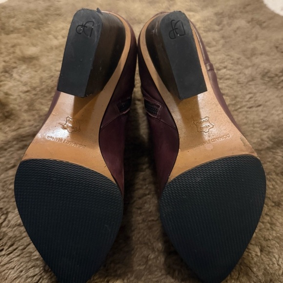Donald J. Pliner Burgundy Ankle Boots - Picture 7 of 10